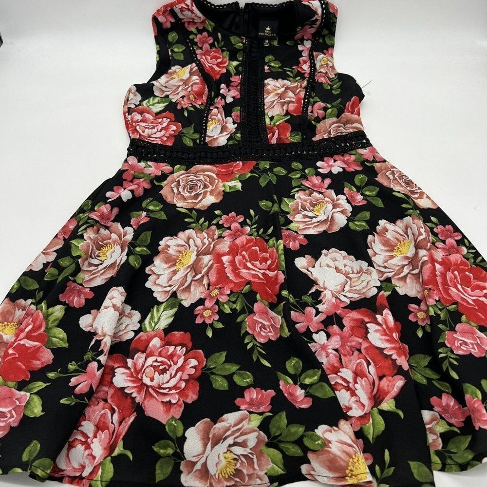 Disney Princess Juniors' Floral Lace Party Dress Size Med Fit and Flare Short